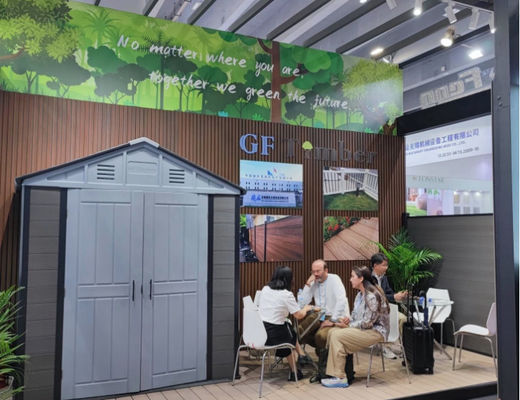 กลางแจ้ง WPC ไม้พลาสติกคอมโพสิตสวนเครื่องมือ Shed House Storage กันน้ำปรับแต่งได้