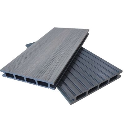 ความงามของไม้ธรรมชาติพร้อมความทนทานของพลาสติกในพื้นระเบียง WPC Coextrusion 21 * 145 มม