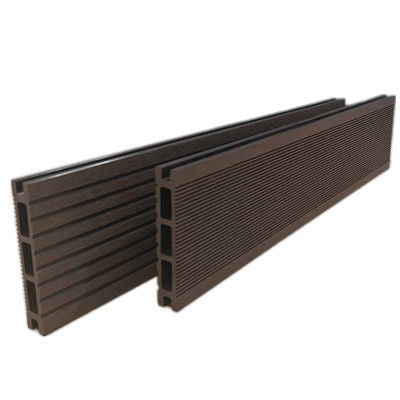 พื้นอเนกประสงค์ 20*110 มม. WPC เหมาะสำหรับทั้งสองที่อยู่อาศัยในเชิงพาณิชย์ในสีต่างๆ