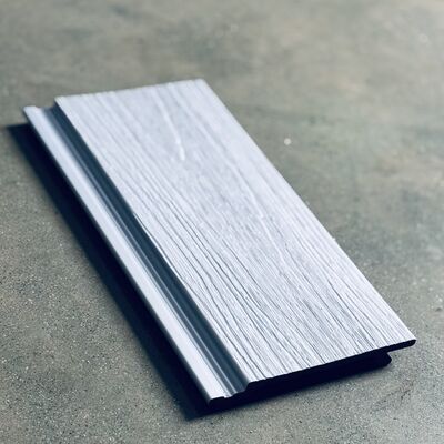 แผง WPC โลหะสีน้ำเงิน-เงิน: การผสมผสานของจังหวะมหาสมุทรและเทคโนโลยีสมัยใหม่