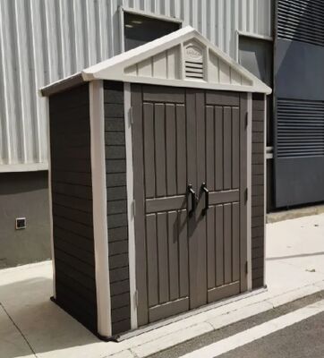 หลังคาโปร่งใสระดับ 8 ทนลมเป็นมิตรกับสิ่งแวดล้อมง่ายต่อการประกอบแผง WPC กลางแจ้งบ้านเครื่องมือสวน