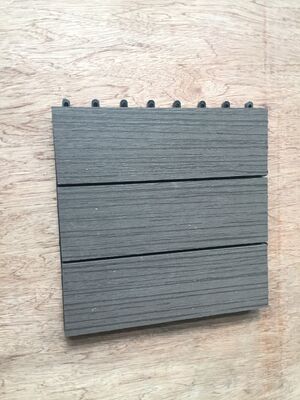 DIY พื้นระเบียงในร่มขนาด 30x30 ซม. อัปเกรดแผ่นพื้นคอนกรีตได้ภายในไม่กี่ชั่วโมง