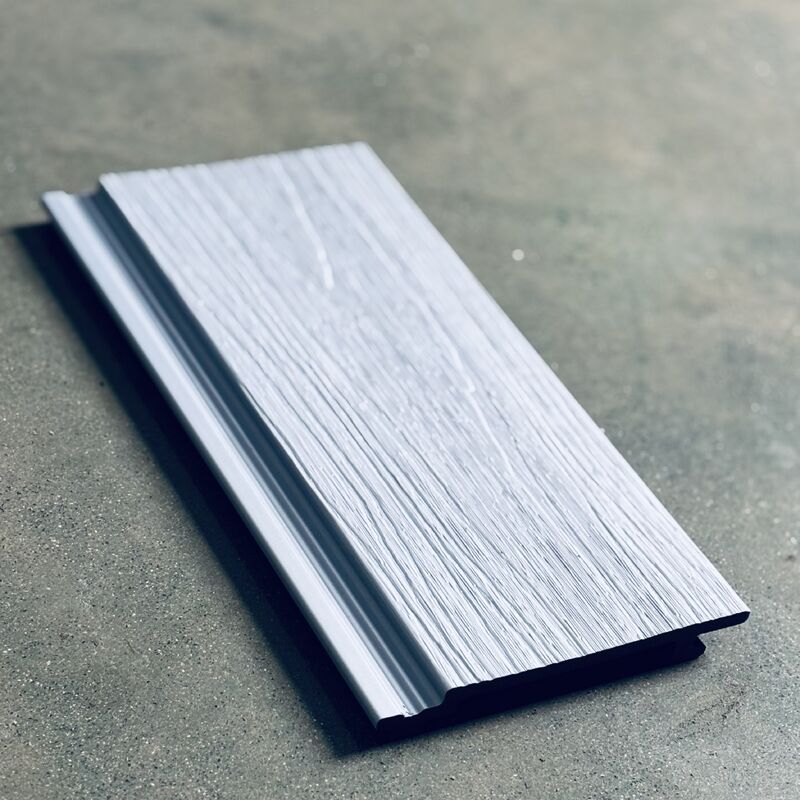 แผง WPC โลหะสีน้ำเงิน-เงิน: การผสมผสานของจังหวะมหาสมุทรและเทคโนโลยีสมัยใหม่